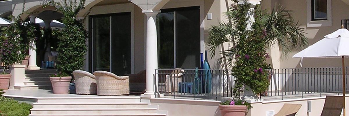 08-escadas--colunas-alpendre